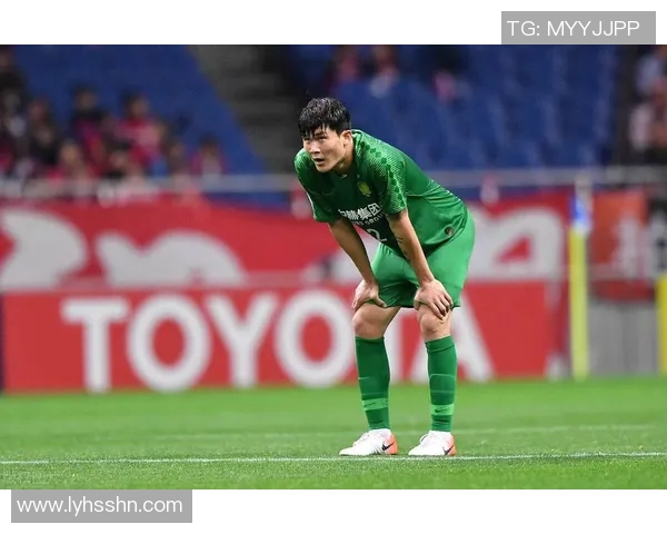 札幌冈萨与鸟栖沙岩激战正酣精彩对决引发球迷热议