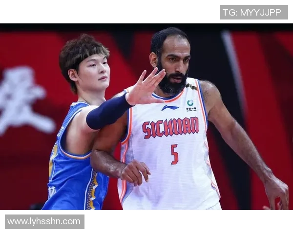 深圳篮球队强势领跑冠军赛积分榜总分75分展现实力